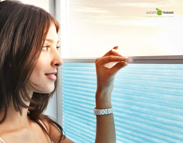 COME RINFRESCARE CASA SENZA CONDIZIONATORE CON LA NOSTRA TENDA A VETRO TERMICA DI DESIGN